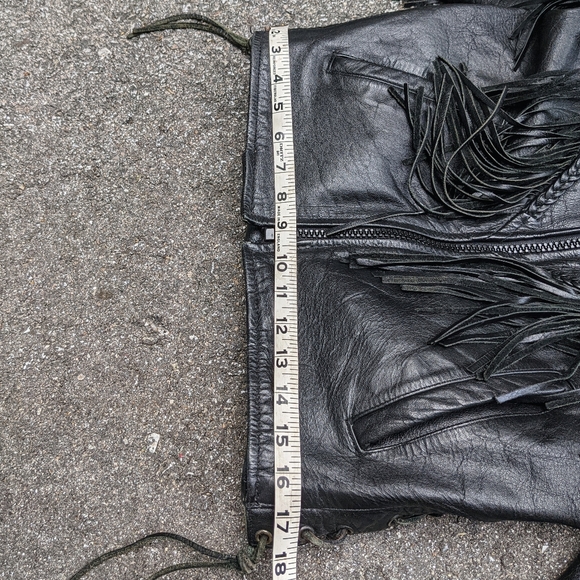✨SOLD✨Vintage Rose Fringe Leather Black Moto - Picture 9 of 12